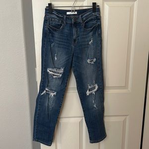 eunina Toni high rise relaxed skinny distressed jeans (size 3)